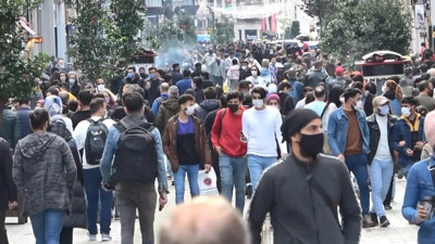 Uzmanı uyardı: Korona bitmedi, 6. dalga kapıda