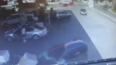 Akaryakıt istasyonuna daldı! Facianın eşiğinden dönüldü..