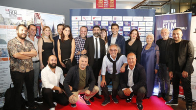 Frankfurt'ta 7 dalda "Altın Elma"verildi