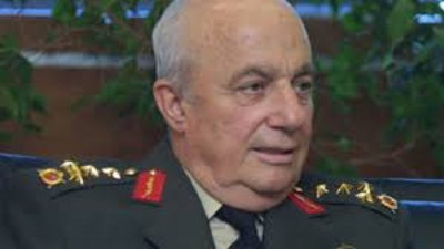 Emekli Orgeneral Çetin Doğan hapishaneden fotoğraf yolladı. FETÖ'cülerin hazırladığı iddianame ile müebbet almıştı