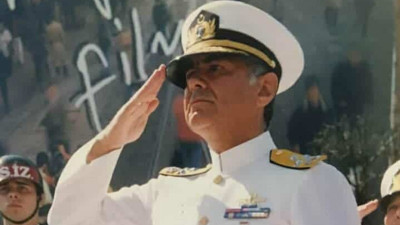 Biz askerler ülke için ölmek üzere yetiştirildik, doktorlarsa bizi yaşatmak için. Emekli Amiral Atilla Kıyat açıkladı