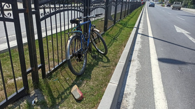 Otomobilin çarptığı bisikletli sürücü ağır yaralandı