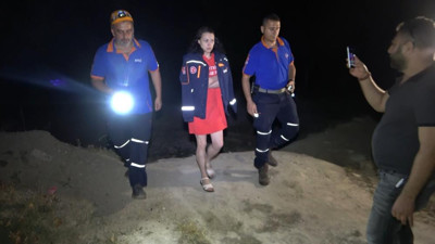 Ormana giren Ukraynalı kadın polisi alarma geçirdi