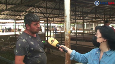 Kendisine mikrofon uzatılan çiftçi isyan etti. Erdoğan'ın yıllar önceki sözünü hatırlattı
