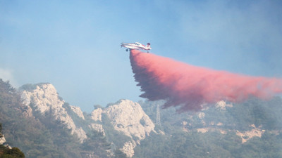 THK uçakları Datça'da yangını söndürdü. Hurda denilerek uçurulmamışlardı