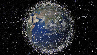 Uzayda da yaşama şansımız kalmadı: Kendi çöpümüzde boğulacağız | Mutlu musun insanoğlu