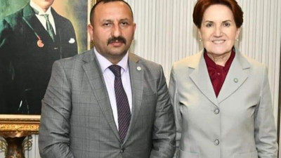 İYİ Parti Sinop İl Başkanı Şanlan'dan sert açıklama. Aldığınız maaşları devleti temsil etmek için alıyorsunuz