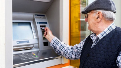 İşte ödeme takvimi ve yeni maaşlar. Milyonlarca emekli bekliyordu