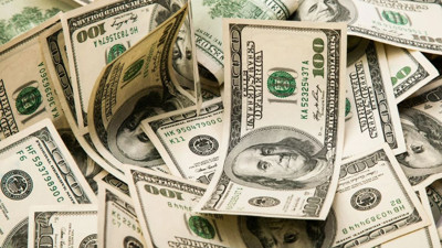 Turgut Özal'ın danışmanı sızdırılan doları düşürme planını açıkladı. Şenol Babuşçu da bunu paylaştı