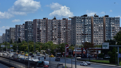 Fahiş fiyatçı ev sahiplerini yabancılar çarptı. Siz misiniz Türkleri evden çıkaran, ev vermeyen