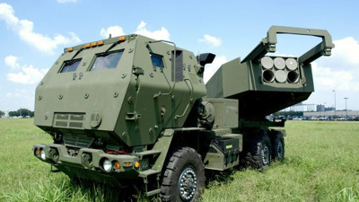 ABD Ukrayna'ya 4 Yüksek Performanslı Topçu Roket Sistemi daha verecek