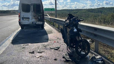 Motosiklet sürücüsünün mucizevi kurtuluşu