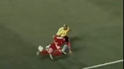 İlhan Mansız'ın Carlos'u küçük düşürdüğü an. Hatırla sevgili...