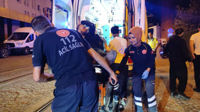 Seyir halindeyken motosikletten düşen yolcu yaralandı