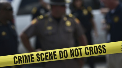 Belediye başkanı evinde öldürüldü. Soygun için girmişler