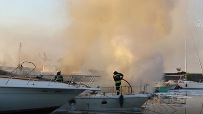 Tekirdağ'da yat limanında yangın
