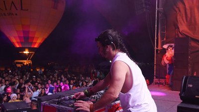 Doğukan Manço, Zeynep Bastık’a ateş püskürdü! ''Sahneme hiç mi saygın yok''