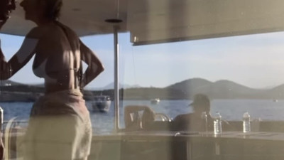 Şeyma Subaşı bir erkekle öpüşme videosunu paylaştı. Meedo ile barıştığı iddia edilmişti