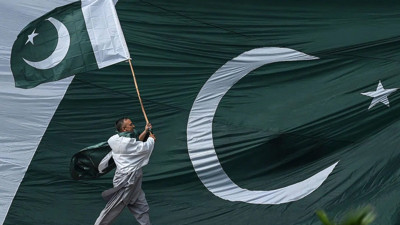 Pakistan'da devlet varlıkları ‘acil’ satılacak