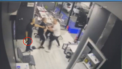 Oto galericiler sitesinde silahlı kavga: 1 ölü