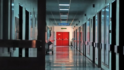 Ünlü doktor hastanelerde AKP’nin sakladığı gerçeği açıkladı. Hastanelerde doktor yok