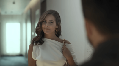 Tarkan'ın klip güzeli bakın kim çıktı