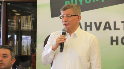 Yıllar sonra ilk kez paylaştı. Ahmet Davutoğlu AKP'den nasıl ayrıldığını açıkladı