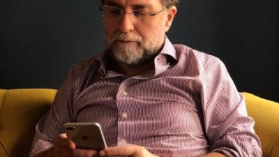 Cinsel içerikli video beğenen Ahmet Hakan fena yakalandı! Fark eder etmez hesabını kilitledi