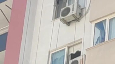 Boya yapan işçiyi asansör halatı kopunca emniyet kemeri kurtardı