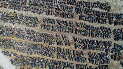 Dövizle getirilen binlerce araç çürüyor otoparklar araç mezarlığına dönüştü