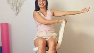 Bel fıtığına çare. Her gün beşer kez tekrar edin.