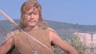 Kamyoncular Tarkan'ın filmini yeniden çekti