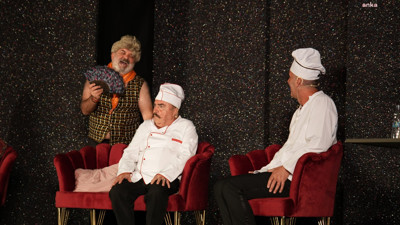 Tarsus'ta tiyatro akşamları