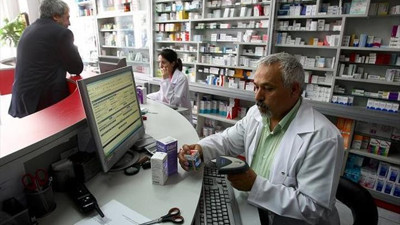 Bakan Koca duyurdu: Eczanelere ilişkin yeni kararlar