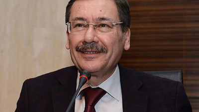 Melih Gökçek hurdaya çevirdiği Ankapark’ı tanıyamadı: Benim aldığım dinozorlar değil; gözleri ışıl ışıldı