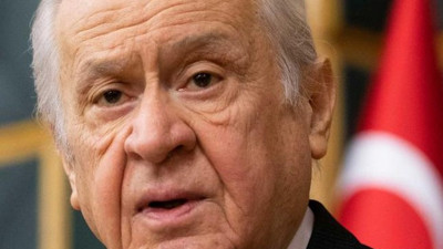Devlet Bahçeli: Sürekli zam yapan zincir marketlerin FETÖ ile irtibatlarının araştırılması gerektiğini düşünüyorum