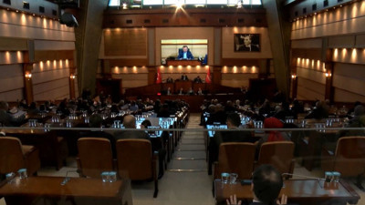 İBB metro hattı için 925 milyon dolar dış borç alacak