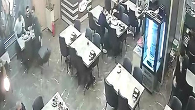 Düzce depreminin yeni görüntüleri. Güvenlik kameraları saniye saniye kaydetti