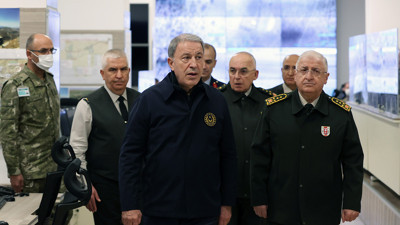 Bakan Akar son durumu açıkladı! 254 terörist etkisiz hale getirildi