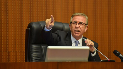 Mansur Yavaş AKP’li Başkana çok kızdı. Ankara Büyükşehir Belediye Meclisi’nde gerilim