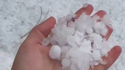 Mersin'de sağanak yağış ve dolu etkili oldu