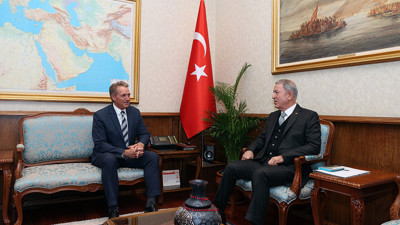 Bakan Akar, ABD Büyükelçisi Flake'i kabul etti