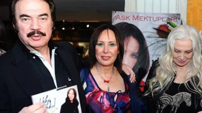 Ünlü şarkıların söz yazarı Hülya Şenkul hayatını kaybetti. 5 ay önce trafik kazası geçiren sanatçı hastanede yatıyordu