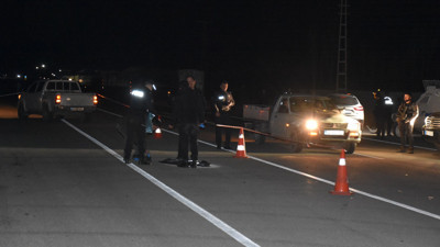 Hakkari Yüksekova'da iki aracın çarptığı kişi hayatını kaybetti
