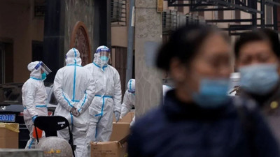 Salgınların kalbi Çin'de salam ve sosisleri böyle yapıyorlar