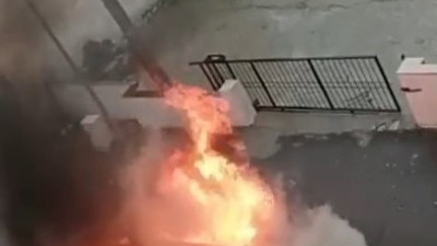 Park halindeki minibüs yandı (26 Kasım 2022)