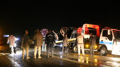 Mardin'de feci kaza. 3 kişi öldü, 2 kişi yaralandı
