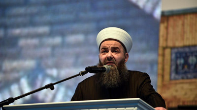 Cübbeli Ahmet de TikTok hesabı açtı. "Videoya maşaallah demeden bakmamanız önemle rica edilir. Aksi takdirde..."