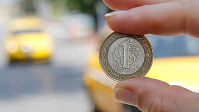 1 liranın maliyeti 3 lira değil dedi ama gerçek maliyeti de açıklayamadı. Darphane durdu duramadı açıklama yaptı