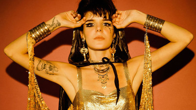 Gaye Su Akyol tartışması Financial Times’a başlık değiştirtti